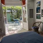 Vakantiehuis 800m De La Plage, Maison Pour 7 Avec Jardin *