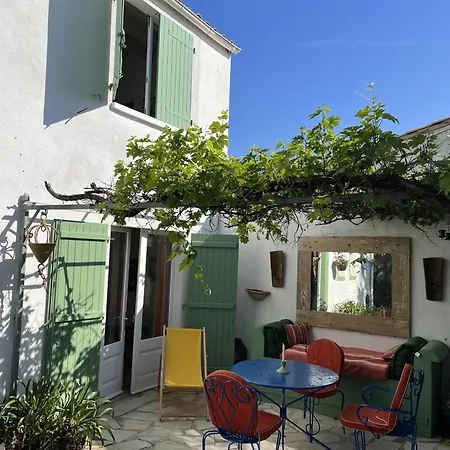 800m De La Plage, Maison Pour 7 Avec Jardin 펜션