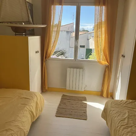 800m De La Plage, Maison Pour 7 Avec Jardin