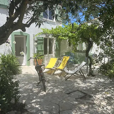 800m De La Plage, Maison Pour 7 Avec Jardin * Les Portes-en-Re