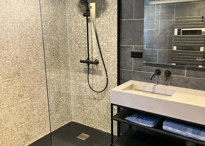 800m De La Plage, Maison Pour 7 Avec Jardin بيت للعطل Les Portes-en-Re